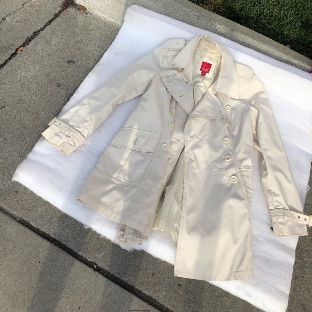 Spring Coat - Picture 5 of 5
